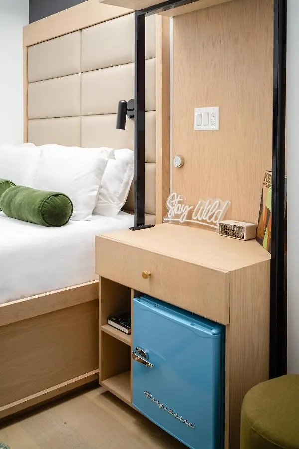 Little Charlie Hotel New York