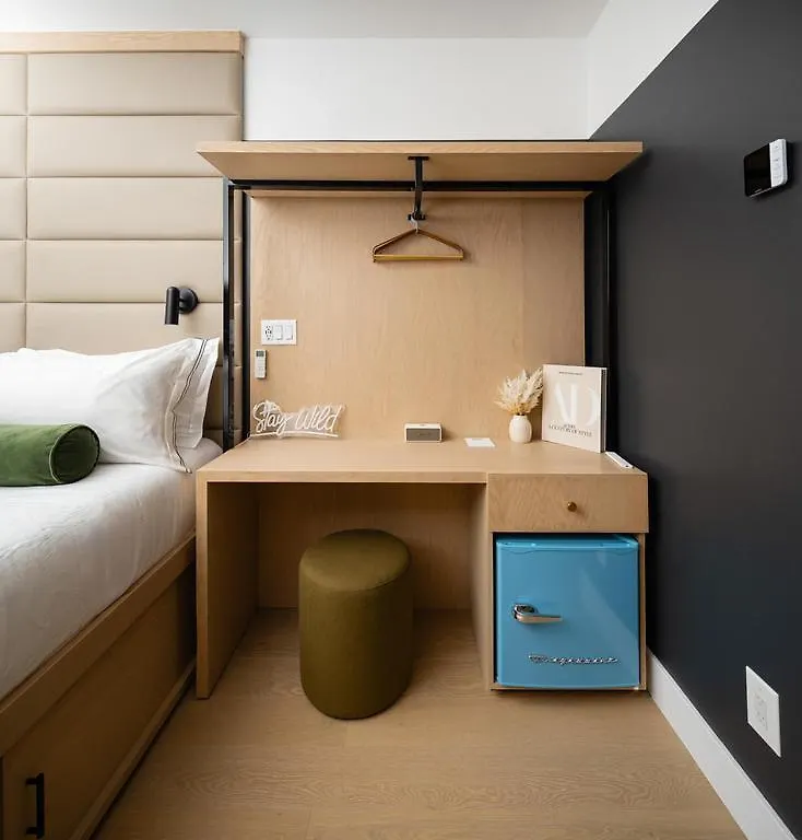 Little Charlie Hotel New York